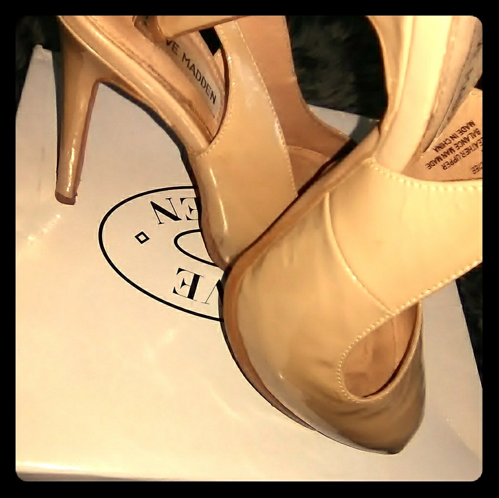 Perfect nude heels